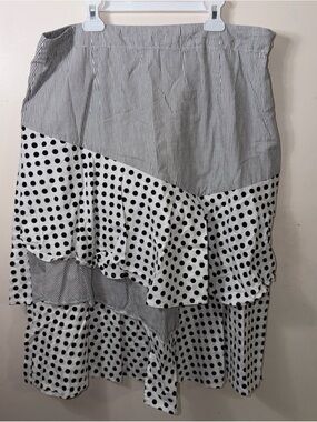 Versatile Black & White Polka Dot Tiered Skirt